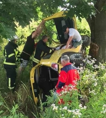 Рятувальники повідомили подробиці ДТП на Тячівщині
