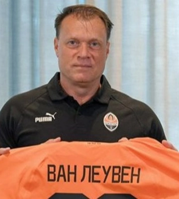 Патрік ван Леувен став новим головним тренером футболістів «Шахтаря»