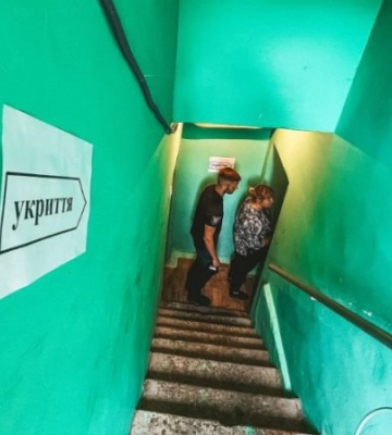Влада Києва пояснила, як потрапити до укриттів, які розташовуються у школах