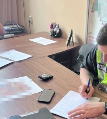 За розкрадання на ремонті укриттів начальника управління однієї з райдержадміністрацій Києва відсторонили від посади