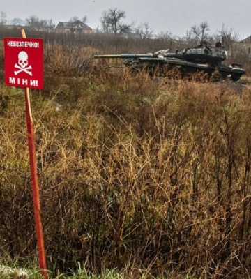 Під Мелітополем росіяни мінують сільськогосподарські угіддя