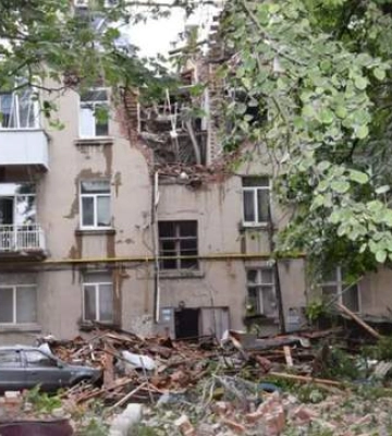 &quot;Виродки&quot;: як українські зірки реагують на обстріл росіянами Сум