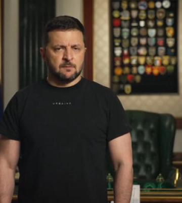 Ворог вдень вдарив &quot;шахедами&quot; по будівлі СБУ та жилим будинкам у Сумах, - Зеленський. ВIДЕО