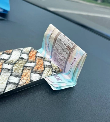 У Луцьку п&#039;яний водій ВАЗ намагався відкупитися від поліції за 3000 гривень
