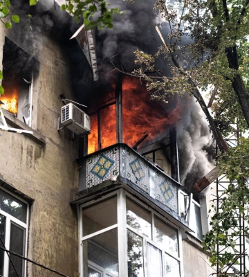 Нардеп звернувся до правоохоронців через невчасність тривоги та закриті укриття у Сумах