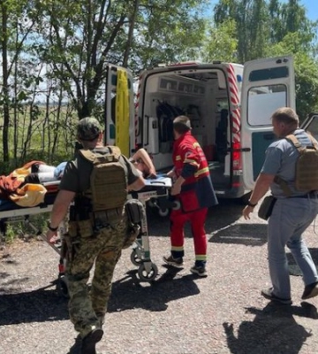 Росіяни вдарили по центру села в Чернігівській області. Є поранені