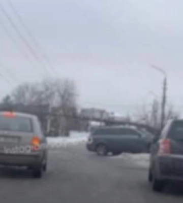 Водій з Луцька відсудив у міськради 76 тис. грн за ДТП на слизькій дорозі