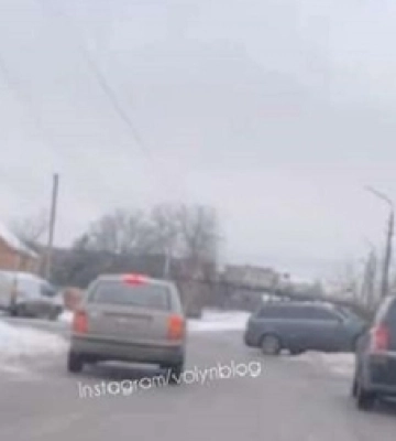 Водій з Луцька відсудив у міськради 76 тис. грн за ДТП на слизькій дорозі