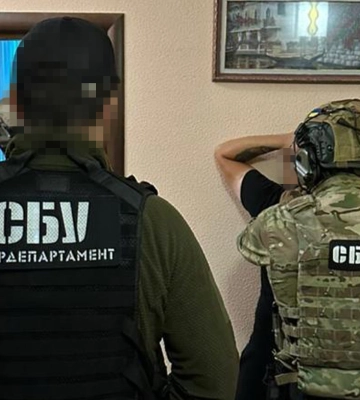 У Києві знешкодили потужне хакерське угруповання, яке &quot;зламувало&quot; банківські рахунки українців: як працювала схема