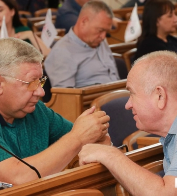 Депутати Кіровоградської  обласної ради звернуться до Президента щодо виведення «Схід ГЗК» з глибокої кризи