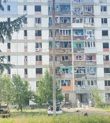 Росіяни обстріляли Первомайський на Харківщині, 12 потерпілих
