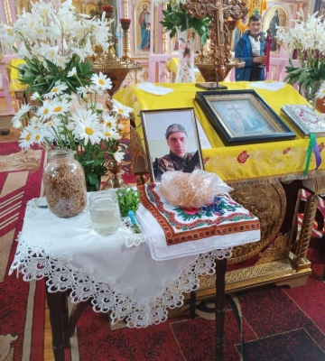 Зник ще у квітні минулого року: на Волині попрощалися із Героєм Русланом Тонких