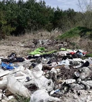 На Волині виявили шість стихійних сміттєзвалищ 