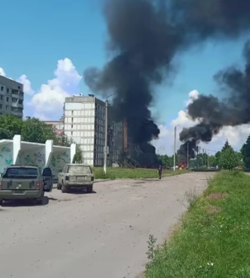 Первомайський на Харківщині обстріляли: внаслідок російської атаки 31 людину поранено, із них 10 дітей
