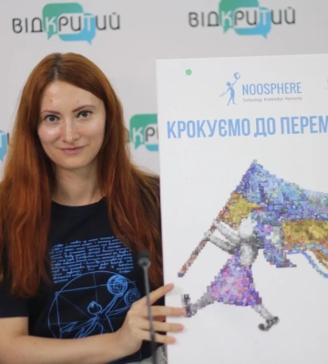 Понад 2000 малюнків дітей склали у артмозаїку, яку відкрили у Дніпрі