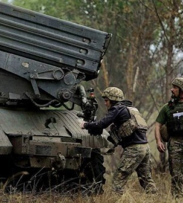 На Лиманському, Бахмутському, Авдіївському та Мар’їнському напрямках точаться важкі бої. Протягом доби відбулося 30 боєзіткнень, -&amp;hellip;