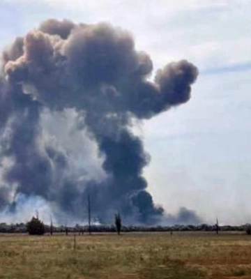 В окупованій Макіївці пролунали потужні вибухи. Відео