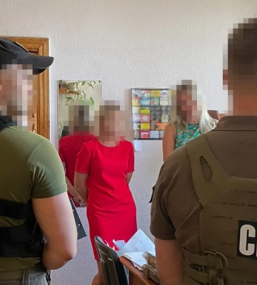На Черкащині повідомлено про підозру судді, яка виправдовувала російську агресію в Україні (ВІДЕО)