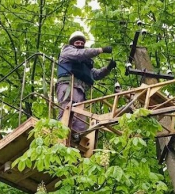 В июне энергетики ДТЭК Ахметова вернули свет 277 тыс. семей