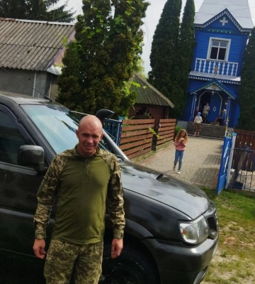 Захисник з Любомльщини, який нещодавно одружився й воює під Бахмутом, отримав «Золотий хрест»