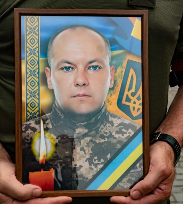 В Ужгороді попрощалися із загиблим захисником Іваном Завольським