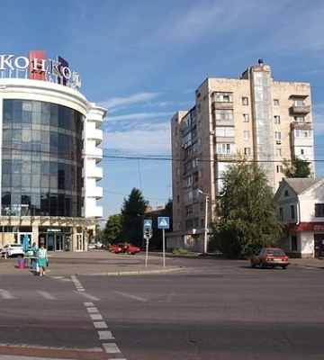 У Полтаві на аварійних перехрестях закликають поставити додаткові сегменти світлофора