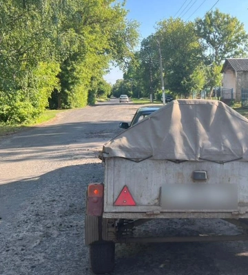 Поліцейскі на Полтавщині зупинили легковик, в якому чоловік перевозив 700 кг незаконно виловленої риби
