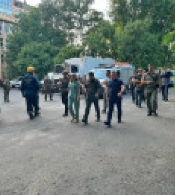 Зловмисник загинув, коли підірвав вибуховий пристрій під час штурму: Нацполіція про вибух у Шевченківському суді