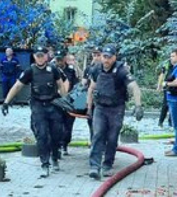 Удар &quot;Калибрами&quot; по жилому дому во Львове: трое погибших и восемь раненых – видео