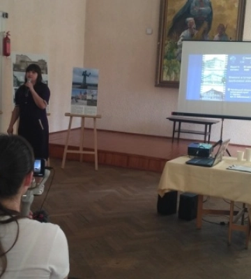 У Чернівцях відкрилася фотовиставка знищених росіянами пам&#039;яток Маріуполя
