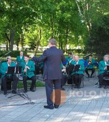 Міський духовий оркестр Полтава виступить просто неба до Дня Конституції