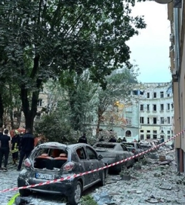 Наслідки нічного удару по Львову: відео, що шокує