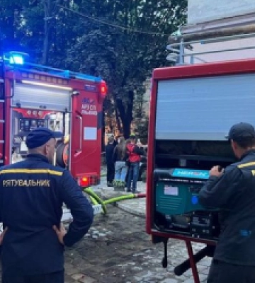 Через нічну атаку у Львові запроваджено зміни у русі громадського транспорту