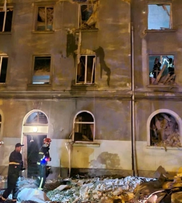 У Львові розбирають завали після ракетного обстрілу, кількість загиблих збільшилася до чотирьох