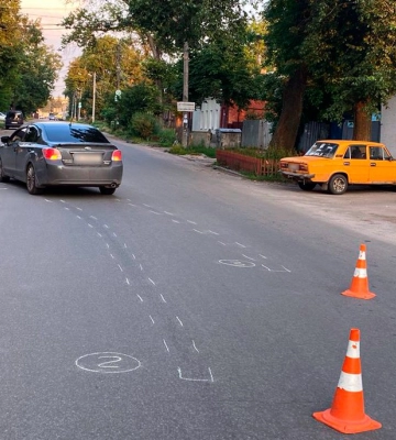 У Полтаві на Шевченка легковик збив жінку, яка переходила дорогу у невстановленому місці