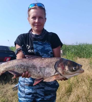 Позаздрить будь-який рибалка. Жінка з Кривого Рогу встановила власний рекорд на рибалці 