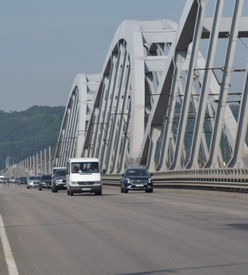 Відкрили рух на лівобережній розвʼязці Дарницького мосту у Києві