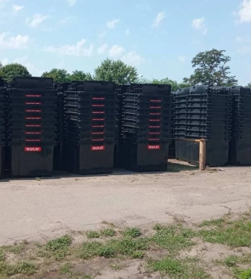 Черкаським комунальникам передали 780 нових контейнерів для сміття