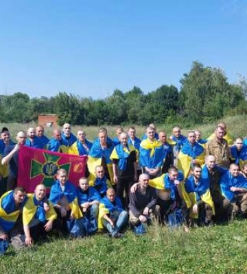 Нацгвардійці й прикордонники: що відомо про оборонців Маріуполя, яких сьогодні вдалося повернути