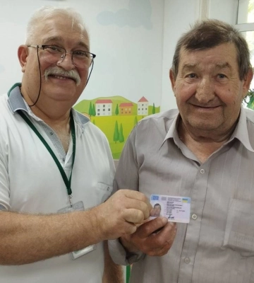 На Миколаївщині чоловік вважався загиблим від обстрілу, поки не прийшов міняти водійське посвідчення