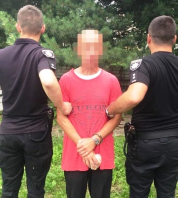 У Новому Роздолі чоловік намагався вбити приятеля