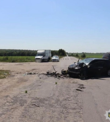 Поліція Вінниччини встановлює обставини чотирьох ДТП, в яких постраждали десятеро людей (ФОТО)