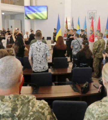 Захисники та їх рідні у Львові отримуватимуть щомісячну допомогу замість муніципальної пільги