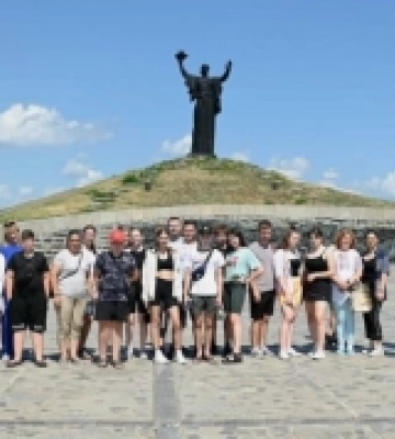 Учні Нововоронцовщини завітали на Черкащину