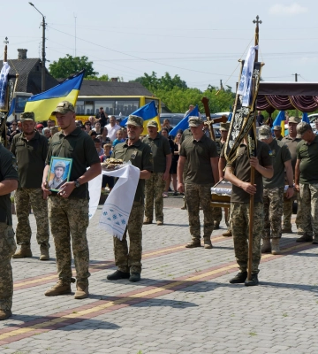 На Волині попрощалися з 26-річним військовим Іваном Полуфакіним