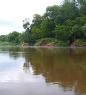 Пішли на пляж та не повернулися: на Новгород-Сіверщині розшукують двох дівчат