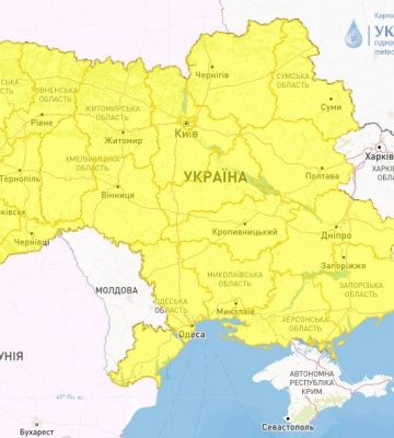 Перший рівень небезпечності в Україні: де дощі освіжать спеку та якою буде погода в Дніпрі