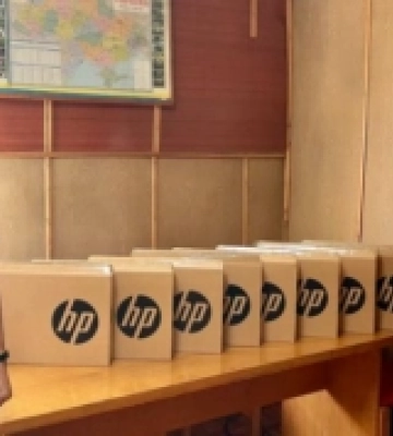 Військовим із Рахова передали вісім ноутбуків