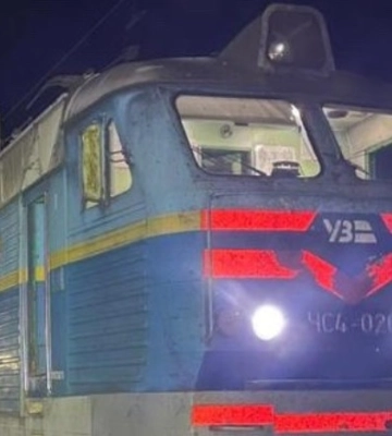 На Львівщині внаслідок наїзду пасажирського потяга загинув чоловік
