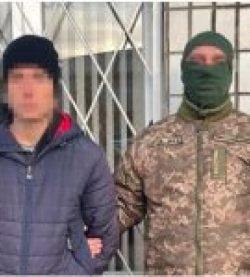 За матеріалами СБУ 8 років за ґратами проведе колаборант, який охороняв адмінбудівлі рашистів під час окупації Херсона